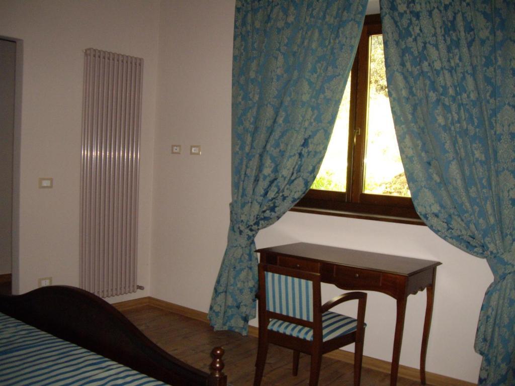 רוזטו דליי אברוצי Agriturismo Il Borgo Degli Ulivi חדר תמונה