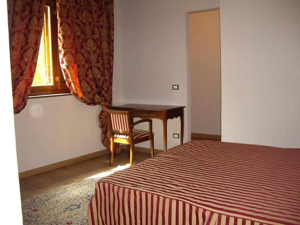 רוזטו דליי אברוצי Agriturismo Il Borgo Degli Ulivi חדר תמונה